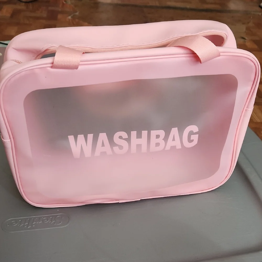 🎃Pink Washbag